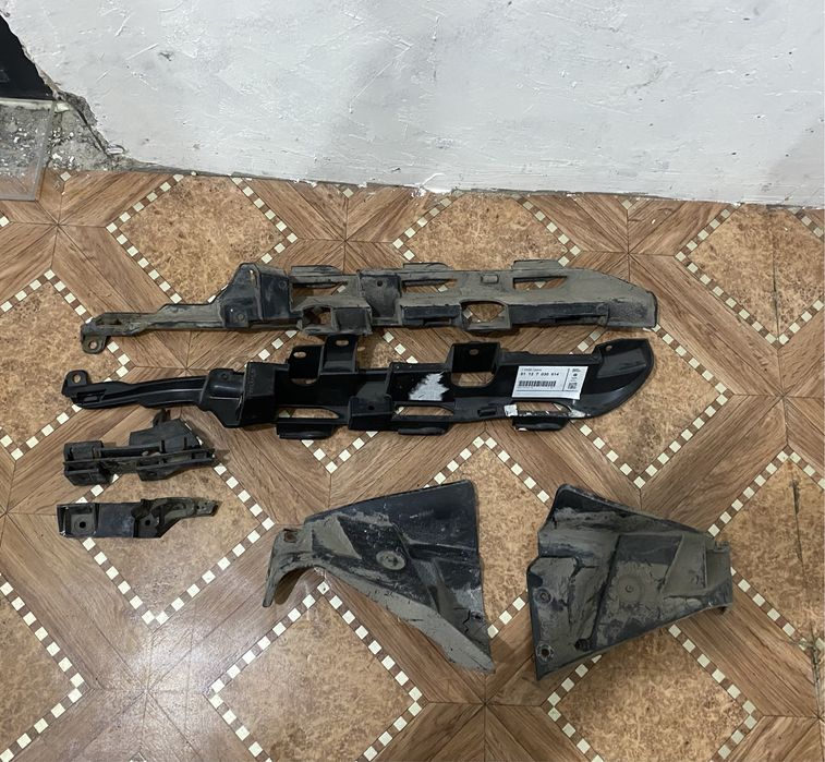 Е 46 молдинги крепления бампера рест