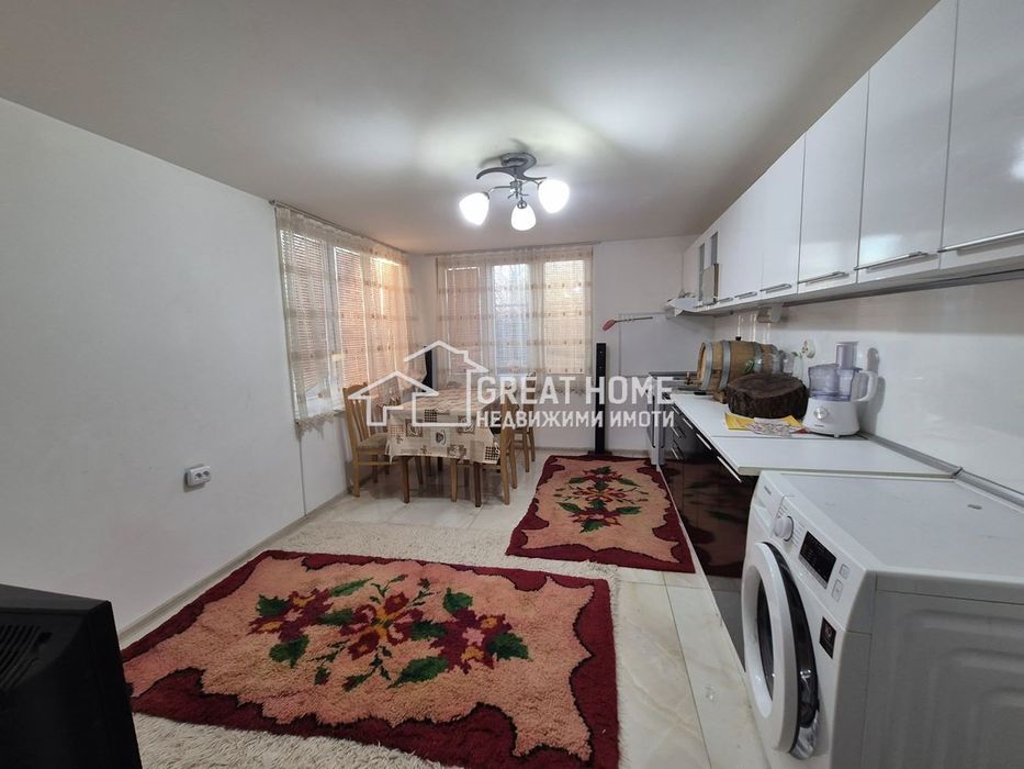 Продава се Къща в с. Васил Левски, Област Търговище - 300 кв.м за 417 €/кв.м - Снимка #8