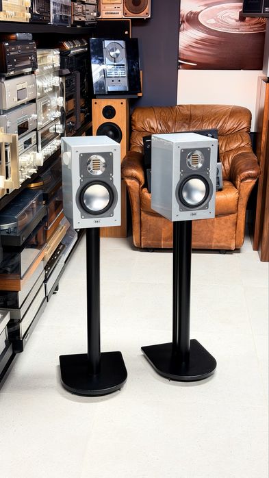 Stative Boxe Hi-Fi Premium din Metal – 65 cm, Construcție Solidă, Finisaj Negru, Picioare cu Țepi pentru Stabilitate