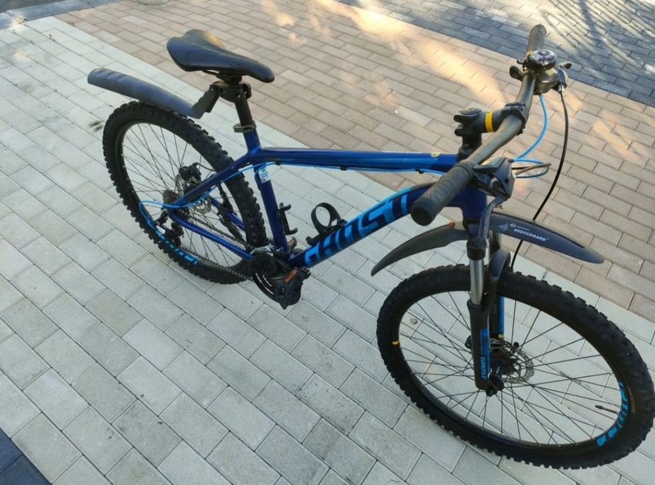 Bicicleta Ghost 26" Base black/blue .
Cadru: Aluminiu

Marime:
Fu