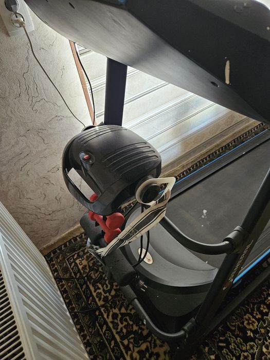 Begavoy daroshka sotiladi srochna