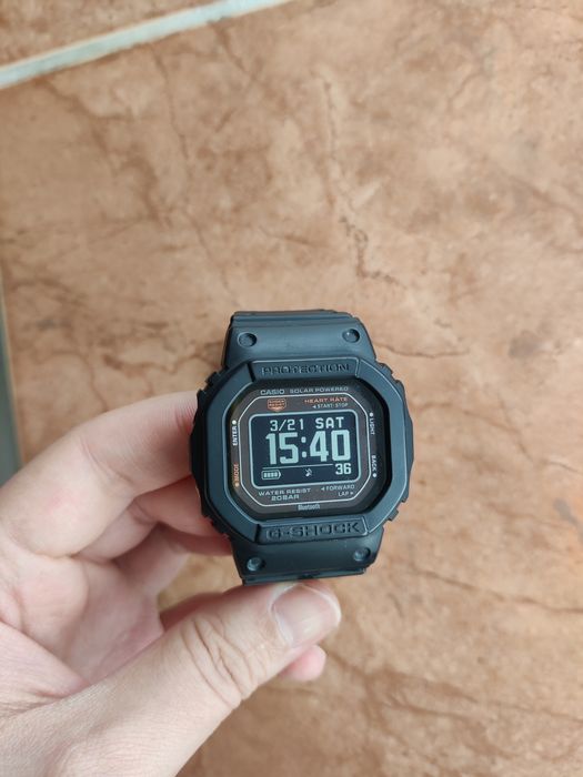 Casio DW-H5600 Smartwatch Retro