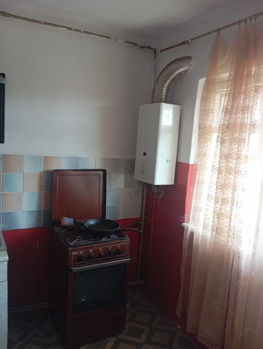 Vând apartament cu doua camere