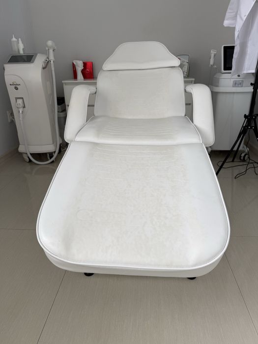 Кушетка косметологическая гидравлическая