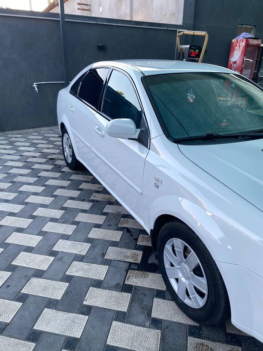 Chevrolet Lacetti 2013