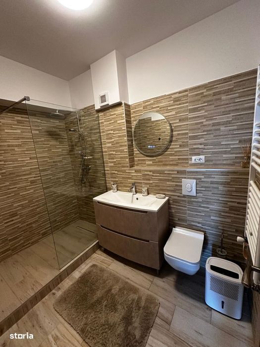 Apartament 4 camere | Unirii | Bloc rezidențial