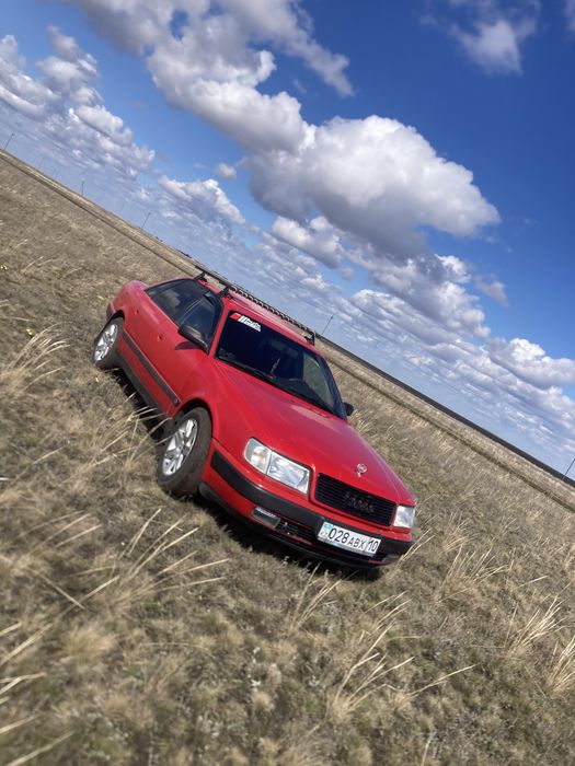 Продам ауди 100с4