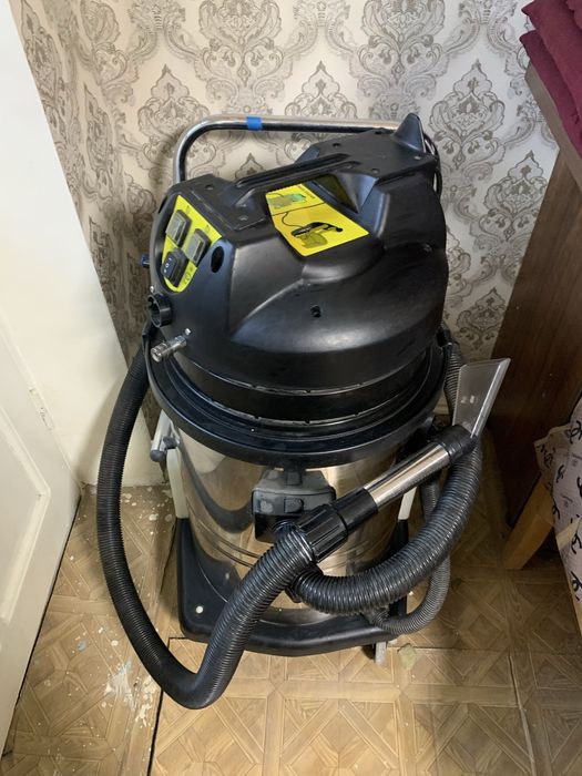 Sofa carpet cleaner sotiladi