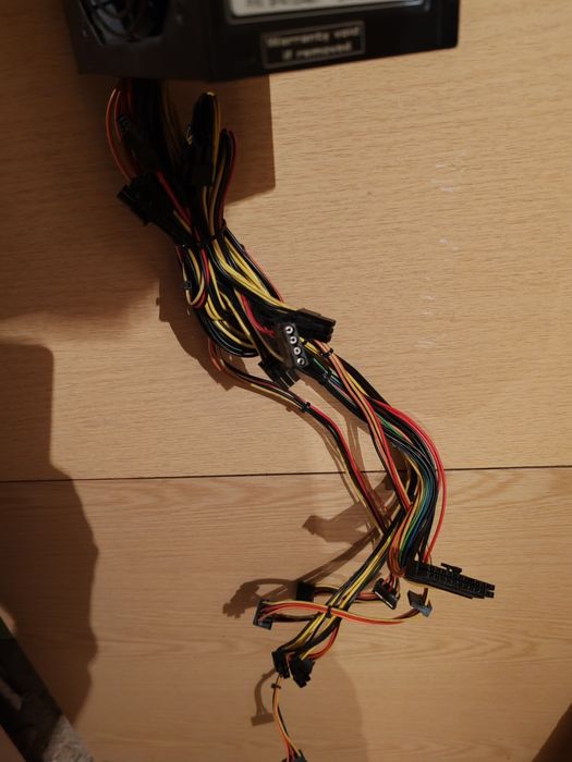 Захранване PC / стационарен компютър 700W Fortron FSP700-50ARN