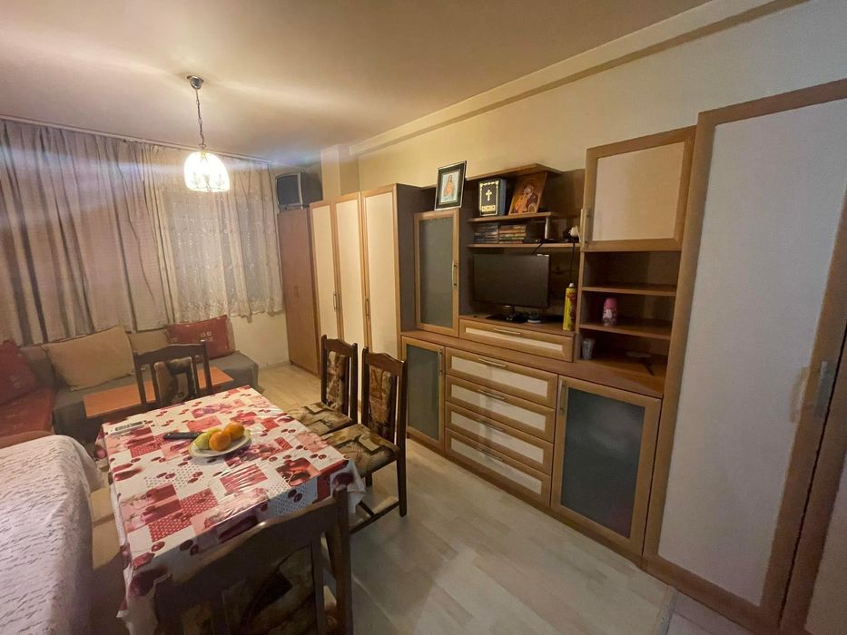 Едностаен апартамент, под наем, кв. Виница