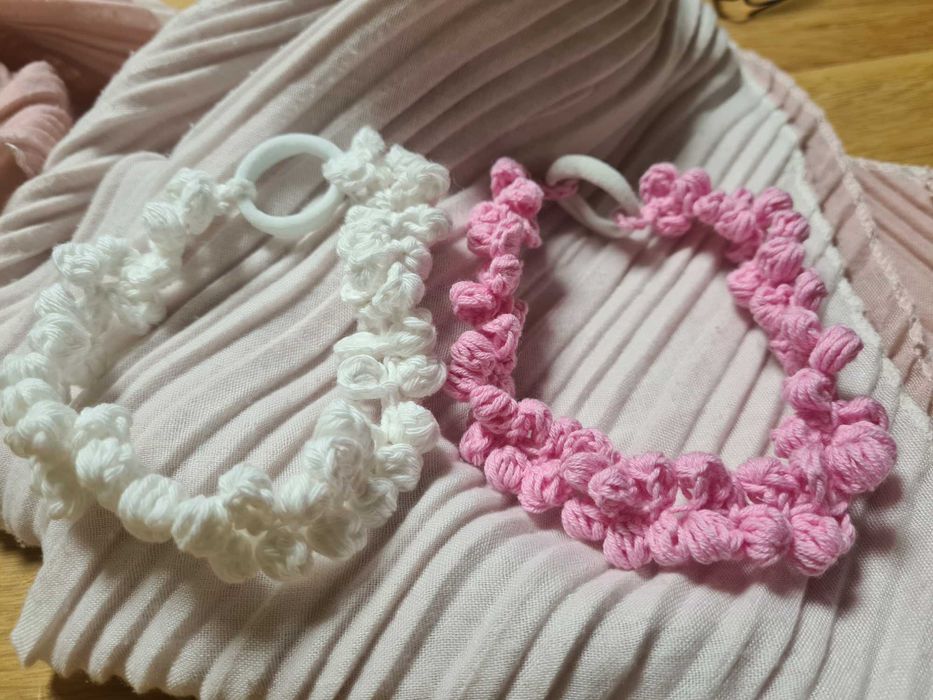 Дървена кутийка с плетиво - ръчна изработка .