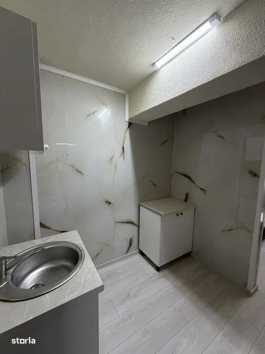 Garsonieră Renovata – Pitești | Zona Depozitelor