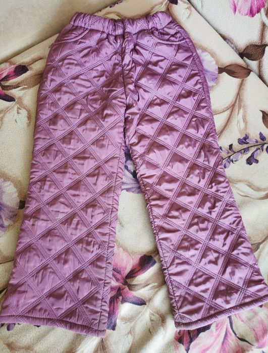 Джинсы и болоневые штаны для девочки