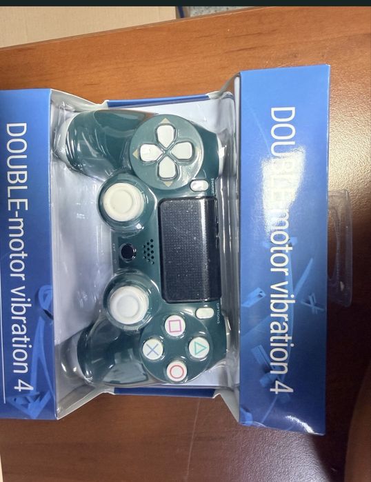 Controller Wireless compatibil PS4 / PC – Sigilat, Diverse Culori