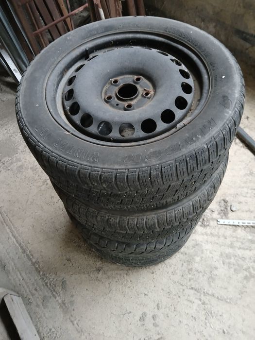 Jenti si Cauciucuri de vara și de iarna M și S