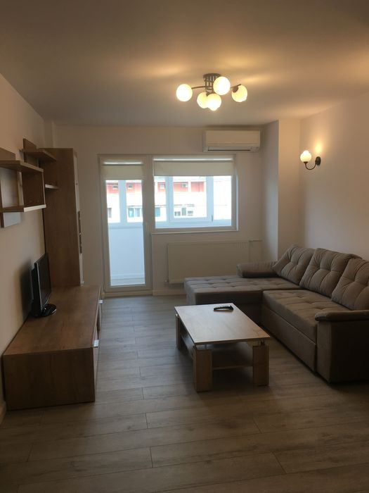 Proprietar inchiriez ap 2 camere Stefan cel Mare 34