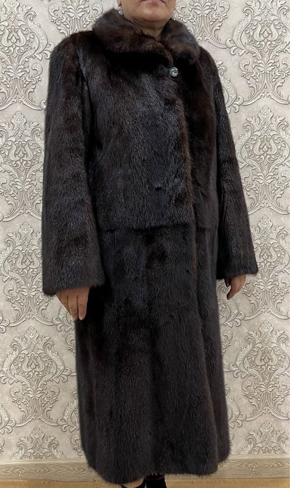 Шуба норковая продам