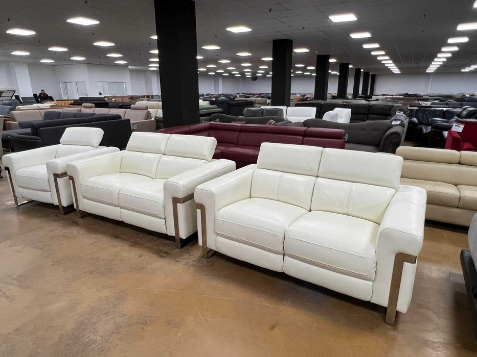 Бели кожени дивани две двойки и фотьойл "Moreno"