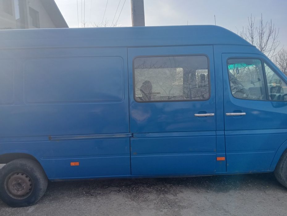 Vînd Mercedes sprinter urgent