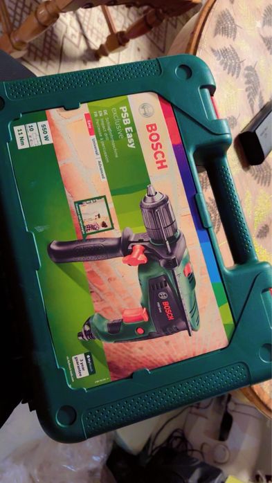 Bormașină cu percuție Bosch PSB Easy - NOUĂ, 550W