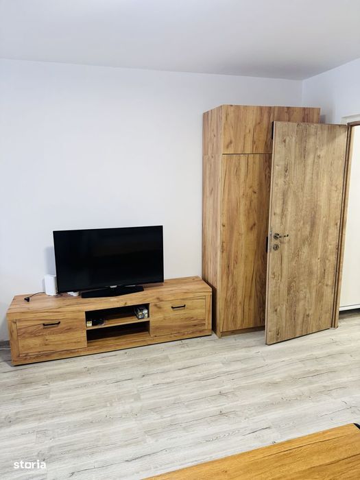 Garsoniera, Berceni, Izvorul Rece