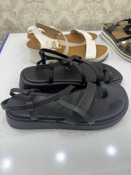 Обувь женская 38-39 р