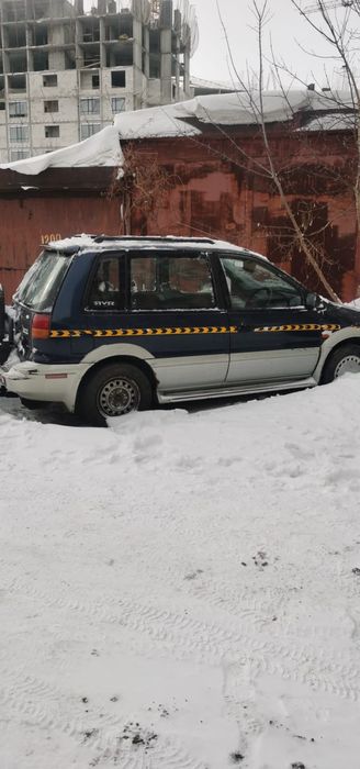 Продоётся машина Mitsubishi RVR