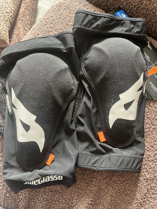 Продавам части за велосипед.