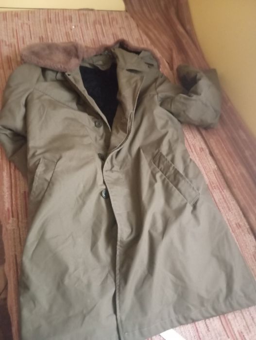 Мъжка шуба с подплата от агнешка кожа