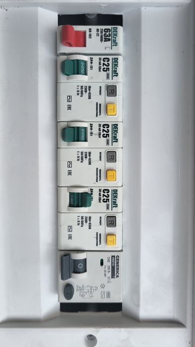 УЗО автомат новый