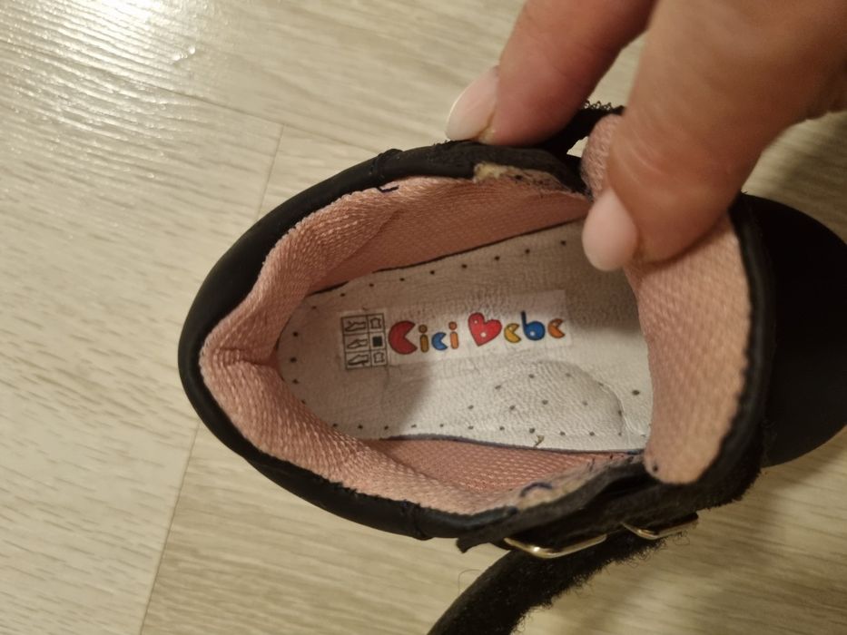 Pantofi piele fetite / ghete piele fetite marimea 20