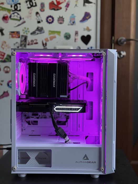PC Gaming RGB RTX 4070s i7 12700kf 32gb DDR5