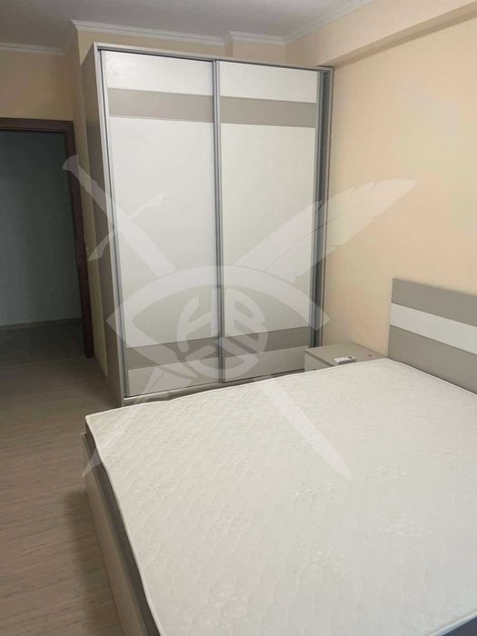 Дава се под наем Тристаен апартамент в Варна, Колхозен пазар - 70 кв.м за 500 € - Снимка #4