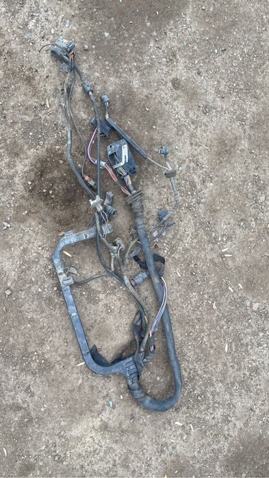 Запчасти на w202