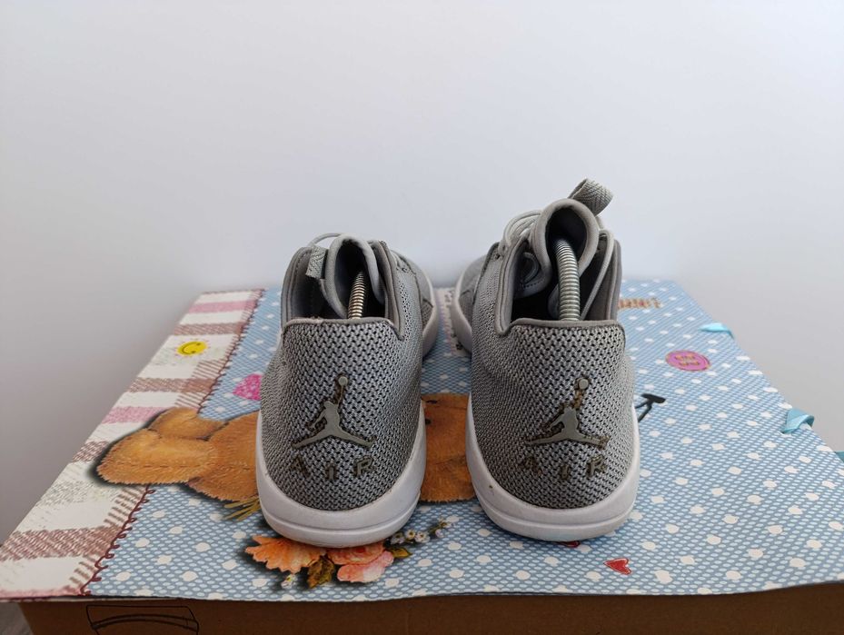 ''Nike Air Jordan Eclipse''оригинални маратонки 45 номер