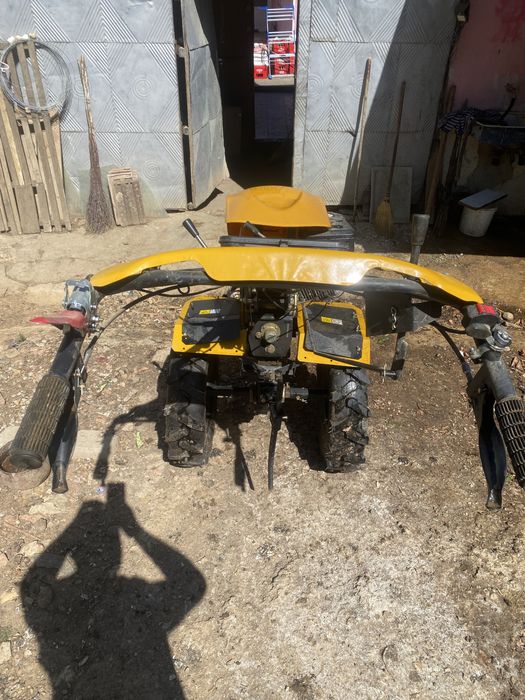 Vand Motocultor 16 cai