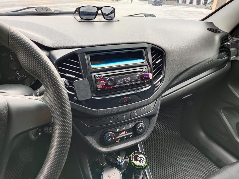 Продам ладу Vesta 2017гв