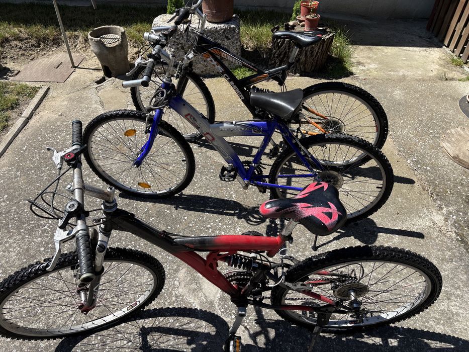 Vand 3 biciclete