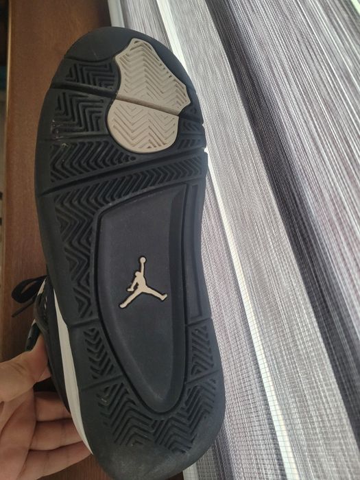 Nike Jordan Retro 4 white thunder