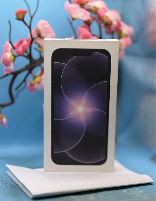 НОВ!!! Apple iPhone 17e, 256 GB, 5G, Black +  адаптер Apple