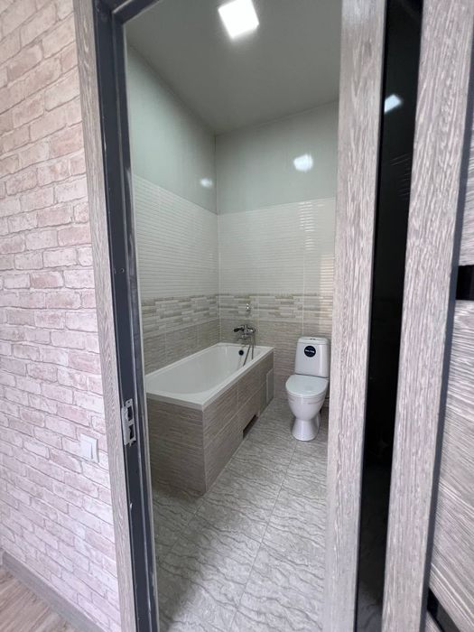 Новостройка 1 ком. Квартиры . Сергели. ЕВРО ремонт под ключ общий двор