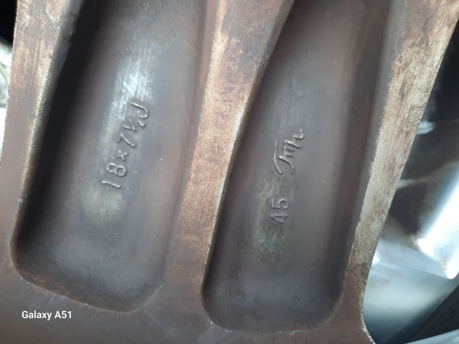 Ляти джанти с гуми за ТОЙОТА раф 4; 5×114.3,18цола