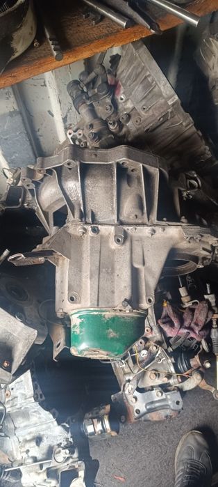 Каробка механика каризма галант