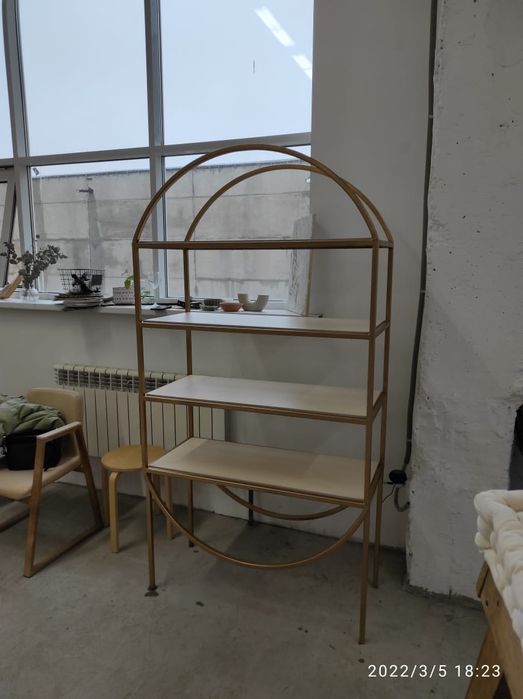 Рейлы , стойки для одежды , стеллажи