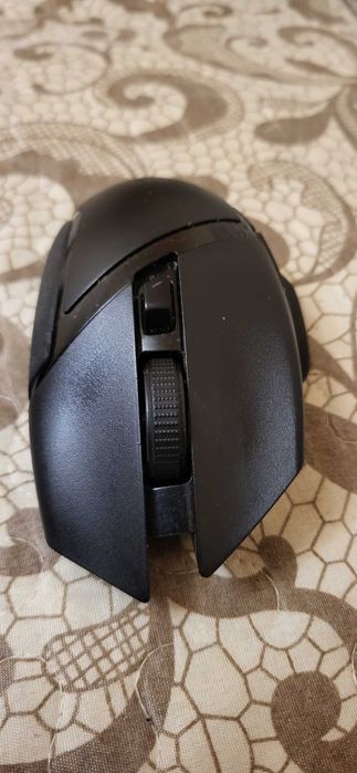 Razer RC30-031501 Basilisk Hyper speed Gaming Mouse fuctional