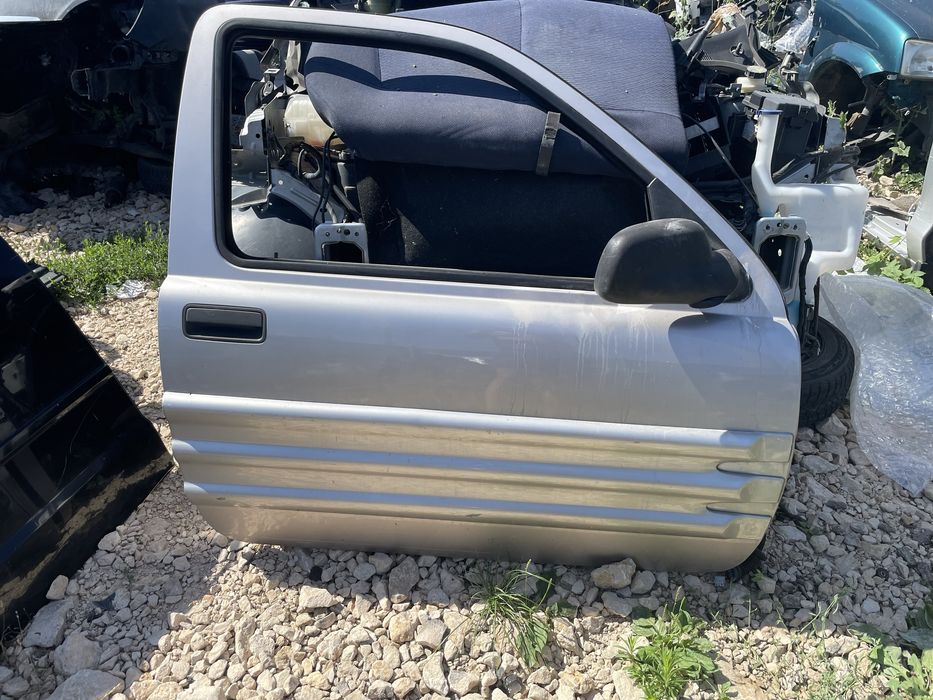 Предна Лява,Дясна Врата/Врати/Land Rover Freelander/2001/2006г.Фрийлер