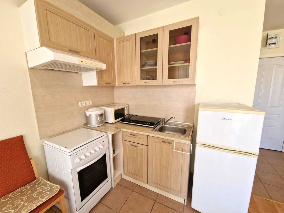 Продава се Едностаен апартамент в к.к. Слънчев бряг - 37 кв.м за 807 €/кв.м - Снимка #3