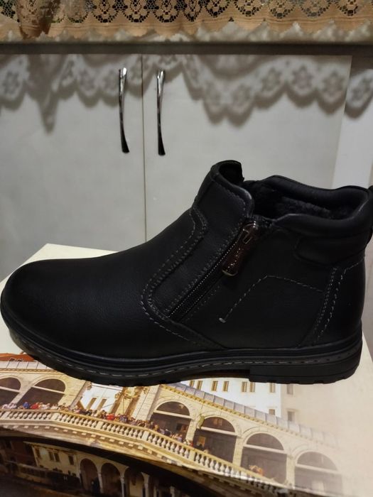 Ботинки зимние новые