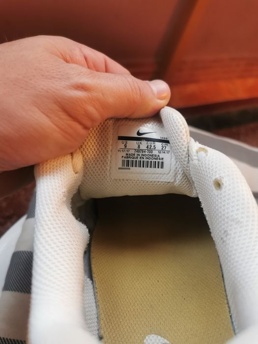 Adidasi Nike 42.5