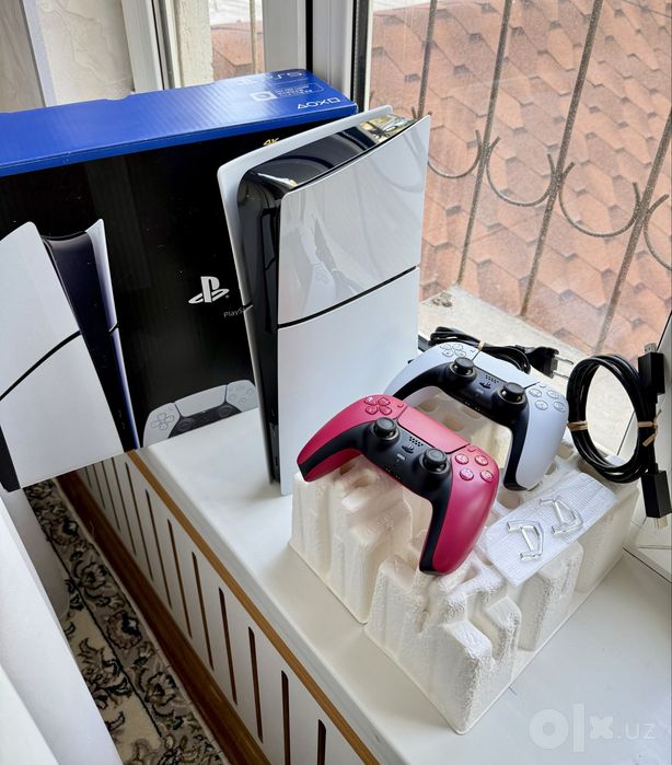 PlayStation 5 Slim 1TB 2джойстик